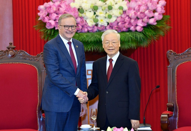 越共中央总书记阮富仲会见澳大利亚总理安东尼·阿尔巴尼斯