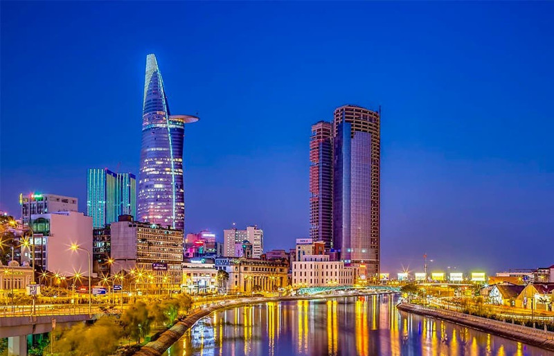 附图。
