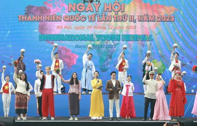 2023年第二次国际青年节在统一公园举行。
