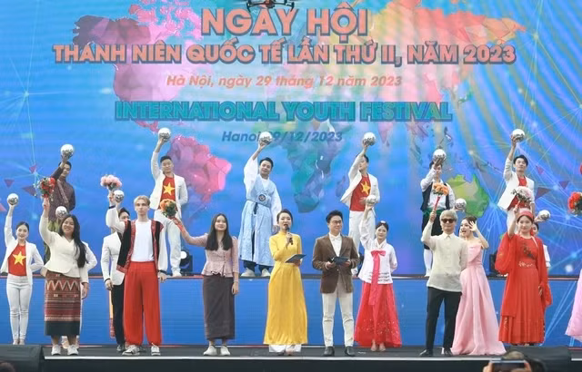 2023年第二次国际青年节在统一公园举行。