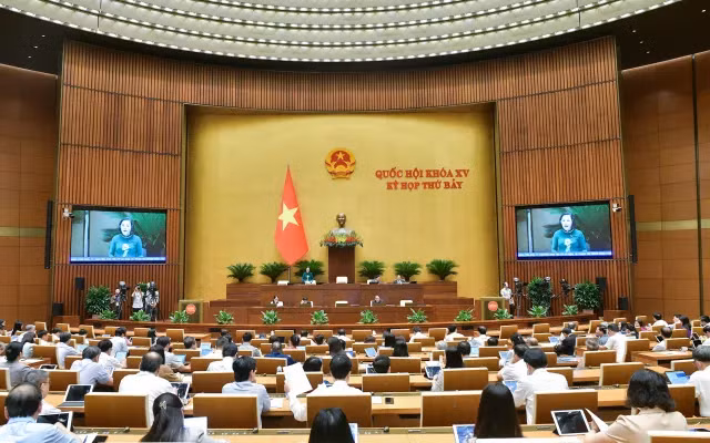 国会讨论首都河内规划。