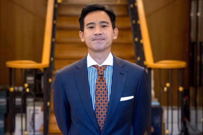 “前进党”领导人皮塔·利姆加罗恩拉特(Pita Limjaroenrat)。（图片来源：AFP）