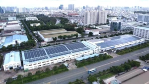 新顺出口加工区在成立35年后正推进向高新技术模式转型，致力于吸引高端人才。