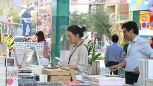 2026年丙午春节书街节隆重开幕。（图片：越通社）