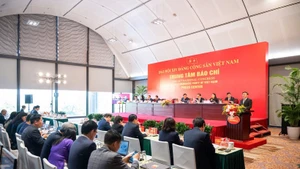 越南共产党第十四次全国代表大会开幕前于1月14日举行的国际新闻发布会现场。（水原摄）