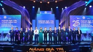 越南股市全新信息技术系统亮相仪式。