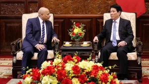 梁强主席与埃及驻越大使哈尼·穆斯塔法·穆罕默德·穆斯塔法·哈桑。