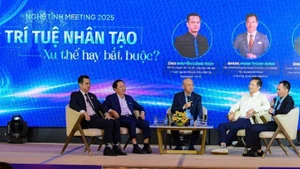企业代表与专家就企业使用人工智能的需求进行了交流探讨。