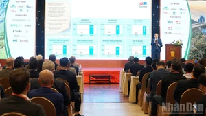 2025年瑞士-越南经济论坛在岘港开幕。