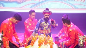 《越俄友谊长歌》的文化艺术交流演出活动。