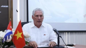 古共中央第一书记、古巴共和国主席米格尔·迪亚斯—卡内尔·贝穆德斯。（图片来源：越通社）