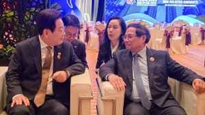 范明正总理会见韩国总统李在明。