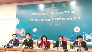 新闻发布会场景。（图片来源：越通社）