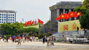 附图。