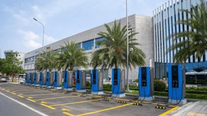 Vingroup将在金沙萨构建大规模电动汽车充电站网络。