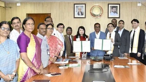 备忘录签署仪式全景。