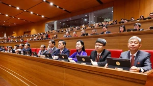 广义省党委代表团出席大会开幕式。（图片来源：越通社）