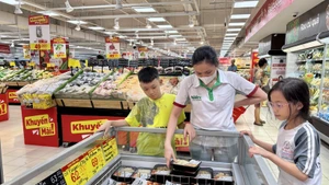 胡志明市各大超市在市场价格波动的背景下，积极加大促销力度，充分发挥平抑物价项目的效用。