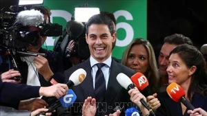 罗布·耶滕先生就任荷兰王国首相。