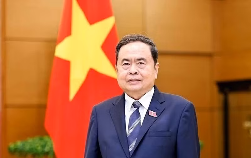 越南国会主席陈青敏