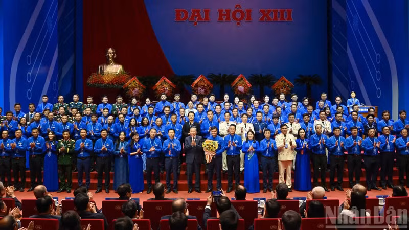 胡志明共产主义青年团第十三次全国代表大会河内举行会议【组图】