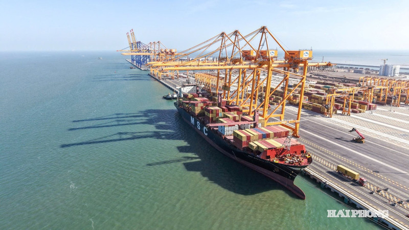 附图：成沥县国际港港口。（图片来源：海防报）