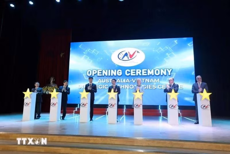 澳大利亚－越南战略技术中心（AVSTC）正式揭牌成立。