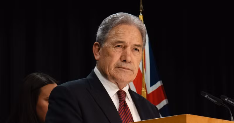 新西兰外长温斯顿·彼得斯（Winston Peters）。（图片来源：越通社）