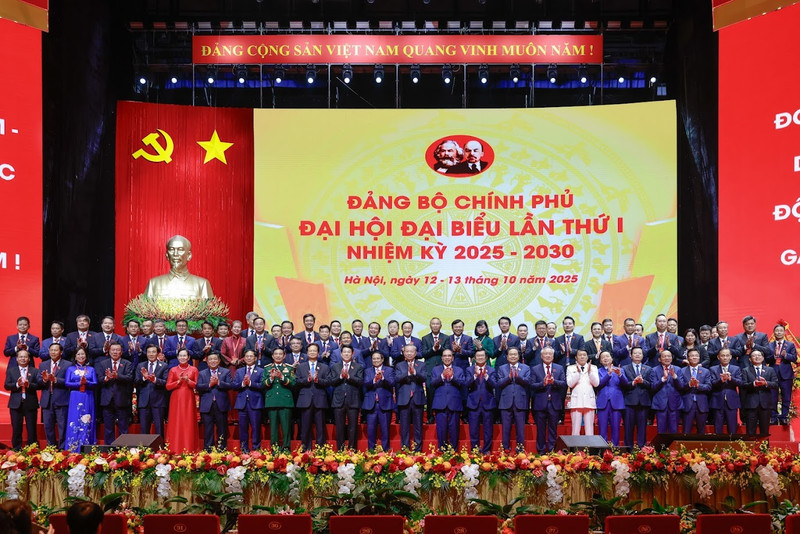 越南共产党政府第一次代表大会圆满落幕。（图片来源：越通社）