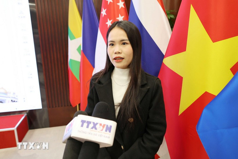 就读于北京对外经济贸易大学的硕士研究生阮氏兰英。