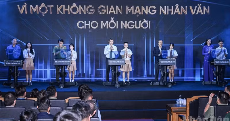 越南政府总理黎明兴出席越南网络安全日纪念仪式。