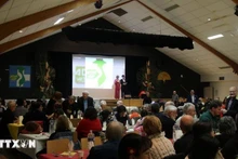 越南医疗发展援助协会举办的一场募款活动。