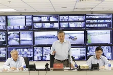 苏林总书记在与顺化市举行工作会谈上时发表讲话。