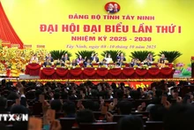 10月9日上午，越共西宁省第一次代表大会隆重开幕。（图片来源：越通社）