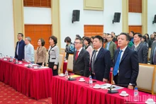 出席仪式的各位代表。