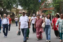 赴越南旅游的印度游客。（图片来源：越通社）