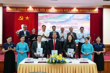 签约仪式现场。（图片来源：越通社）