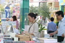 2026年丙午春节书街节隆重开幕。（图片：越通社）