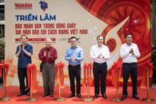 《人民报》纪念越南革命新闻日百年书籍和出版物问世暨办展。