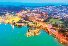花城林同核心区中心地带。
