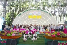 胡志明市友好组织联合会(HUFO)15日上午举办题为“2025年友好交流”的文艺交流活动。(图片来源:越通社)