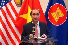 越南驻美国大使阮国勇发表讲话。（图片来源：越通社）