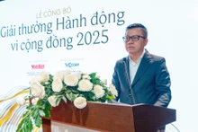 越共中央委员、《人民报》社总编辑、中央宣教与民运部副部长、越南新闻工作者协会主席黎国明在启动仪式上发表讲话。