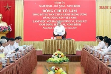 越共中央总书记苏林在会议上发表讲话。(图片来源:越通社)