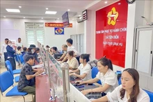 精简机构编制规模是减轻财政压力、提升资源使用效率的先决条件。（图片来源：越通社）