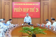 苏林总书记主持召开中央反腐败、反浪费和反消极现象指导委员会第二十八次会议。