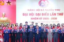 苏林总书记出席2025-2030年任期越共兴安省义柱乡第一次代表大会。