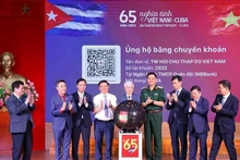 主题为“越南-古巴情谊65周年”的“支持古巴人民行动”启动仪式。（图片来源：越通社）