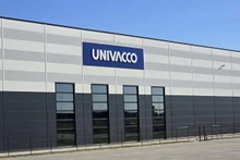 成立于1990年的UNIVACCO专注于真空镀金属薄膜及表面涂层技术。