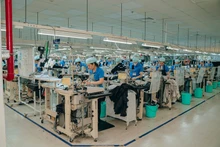 富牌工业区一家日资企业的纺织品服装生产。